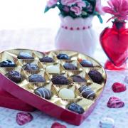 Chocolate gifts you can buy for your loved one for Valentine's Day (Canva)