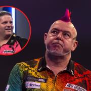 Scott Mitchell beat Peter Wright (Pics: Taylor Lanning & PA)