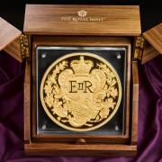 15-kilogram gold coin in celebration of Her Majesty The Queen’s Platinum Jubilee. Credit: The Royal Mint