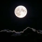 A blue moon will be visible in the UK tonight