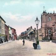 Postcards of Shaftesbury.