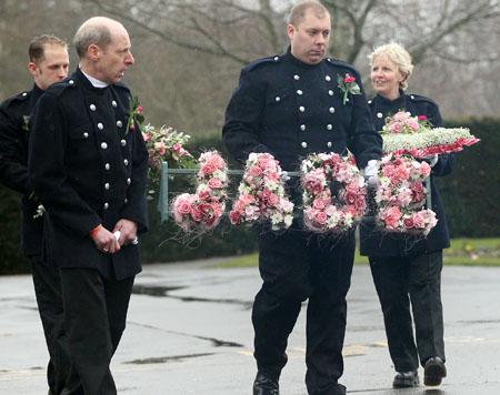 Hundreds gather at funeral of tragic teenager Jade Clark 