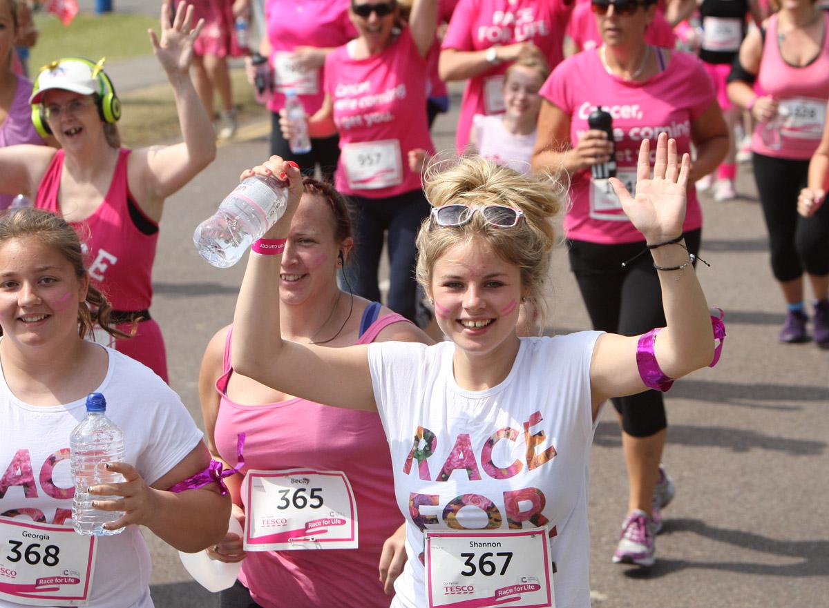 Pictures of the 5k AM and PM races from Poole Park Race For Life 2014