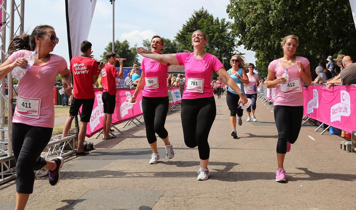 Pictures of the 5k AM and PM races from Poole Park Race For Life 2014