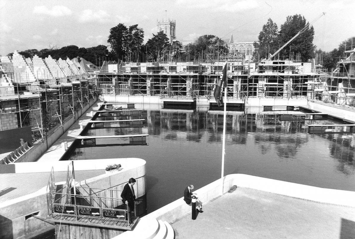 Priory Quay housing development at Christchurch in 1988