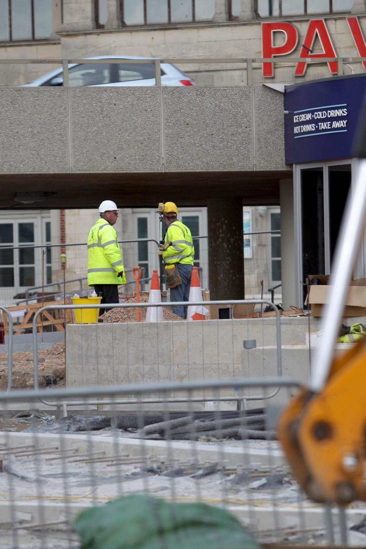 Work being carried out on the new seafront and tourism information kiosk and water play features between November 2014 and April 2015. 