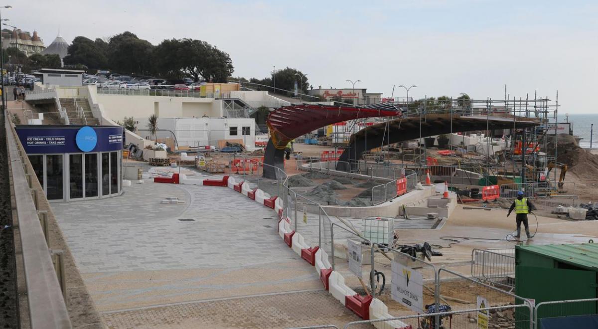 Work being carried out on the new seafront and tourism information kiosk and water play features between November 2014 and April 2015. 