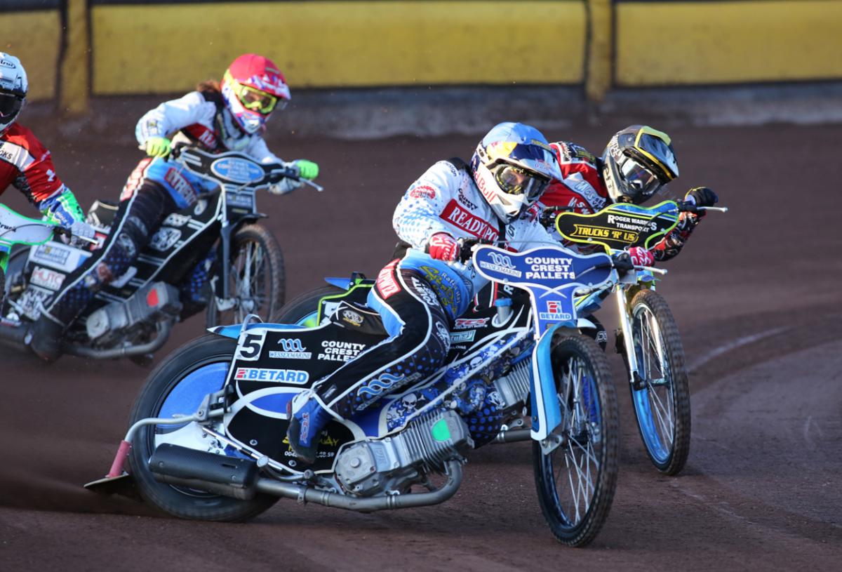 Poole Pirates v Swindon Robins on July 29, 2015. Pictures by Richard Crease. 