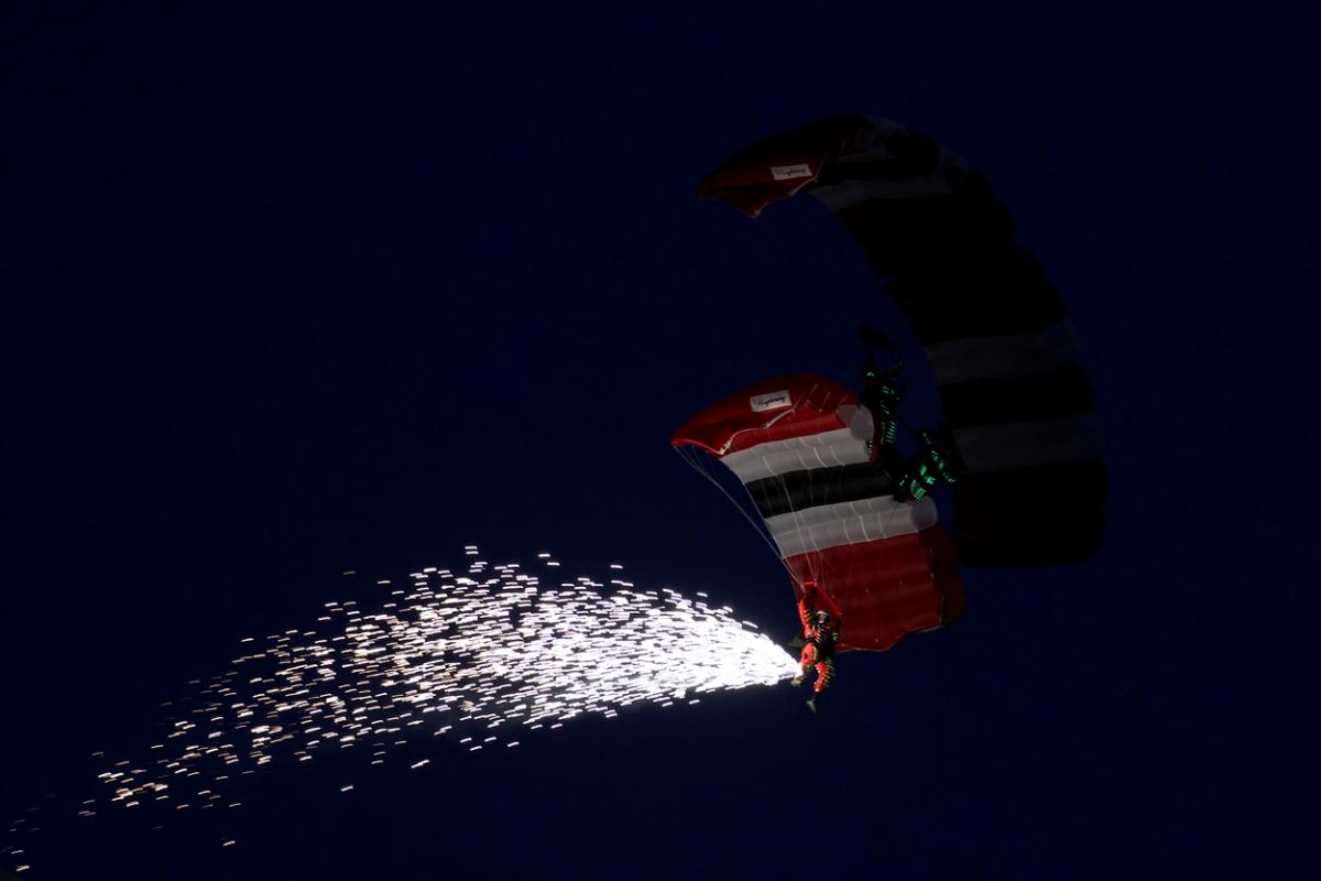 Dusk display pictures from day two of the Bournemouth Air Festival by Rob Fleming. 