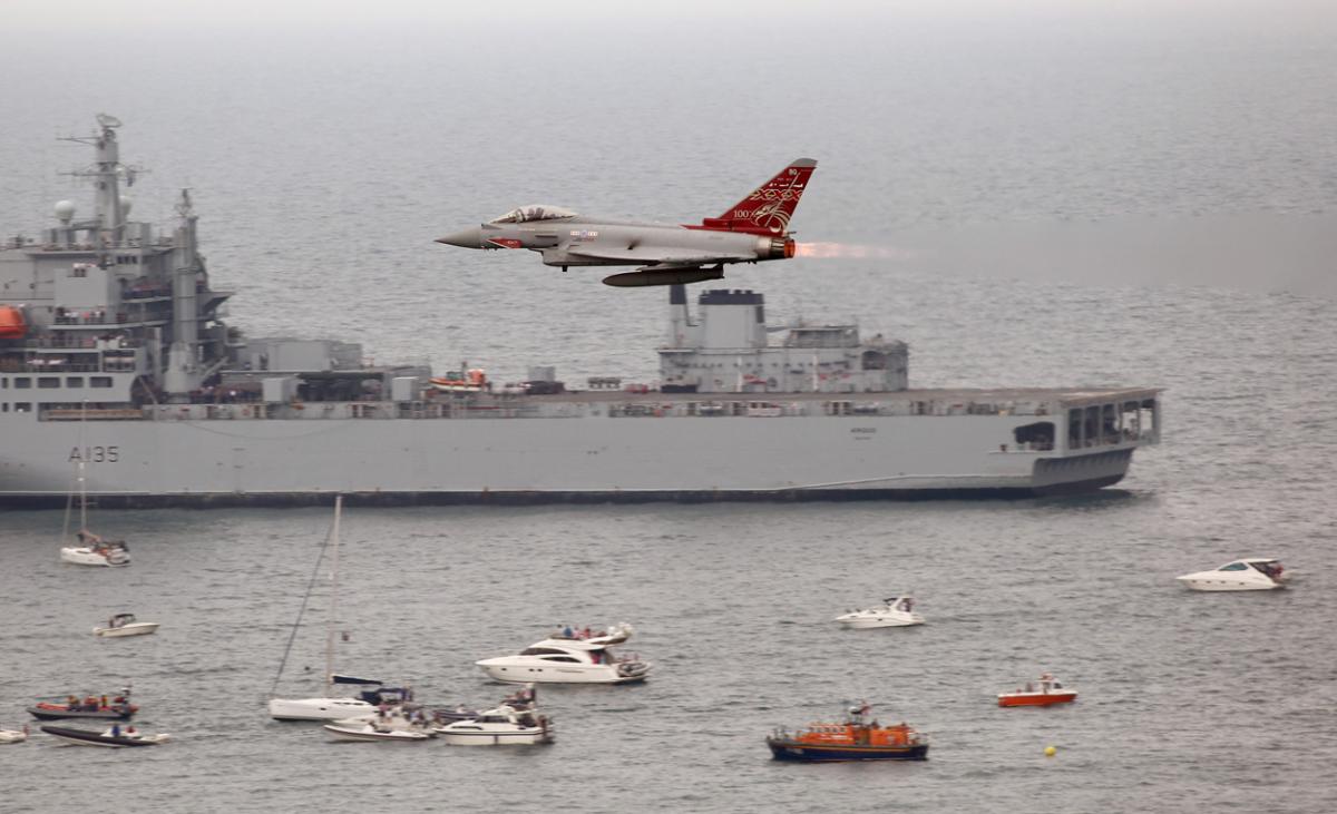 Day three at the Bournemouth Air Festival 2015. Pictures by Richard Crease, from the roof of the Cumberland Hotel.