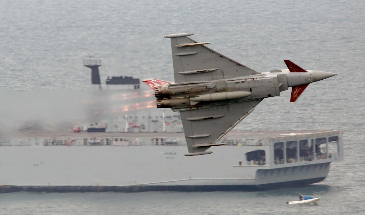 Day three at the Bournemouth Air Festival 2015. Pictures by Richard Crease, from the roof of the Cumberland Hotel.