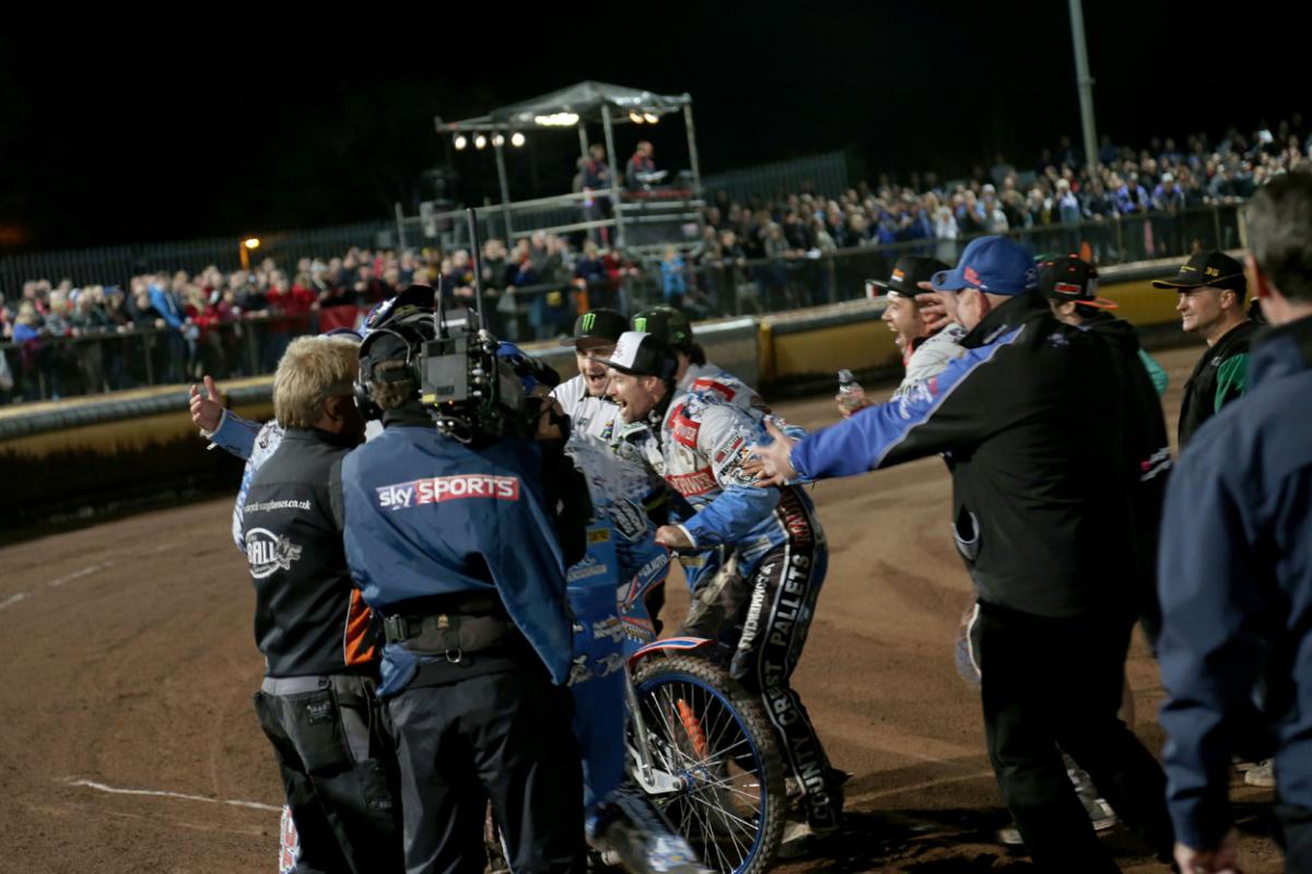 All the pictures from Poole Pirates v Belle Vue at Wimborne Road in the Elite League Final on Wednesday, September 30, 2015 by Sam Sheldon